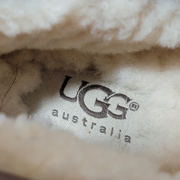 Ugg Men's Sheldon Slippers in brown leather - Picture 8 of 14